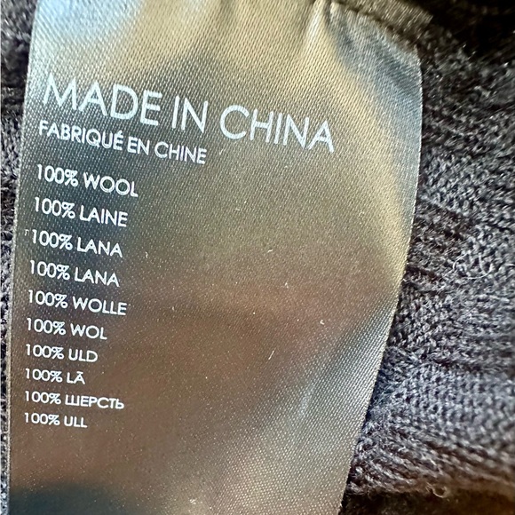 Club Monaco Wool Sweater - Picture 4 of 4